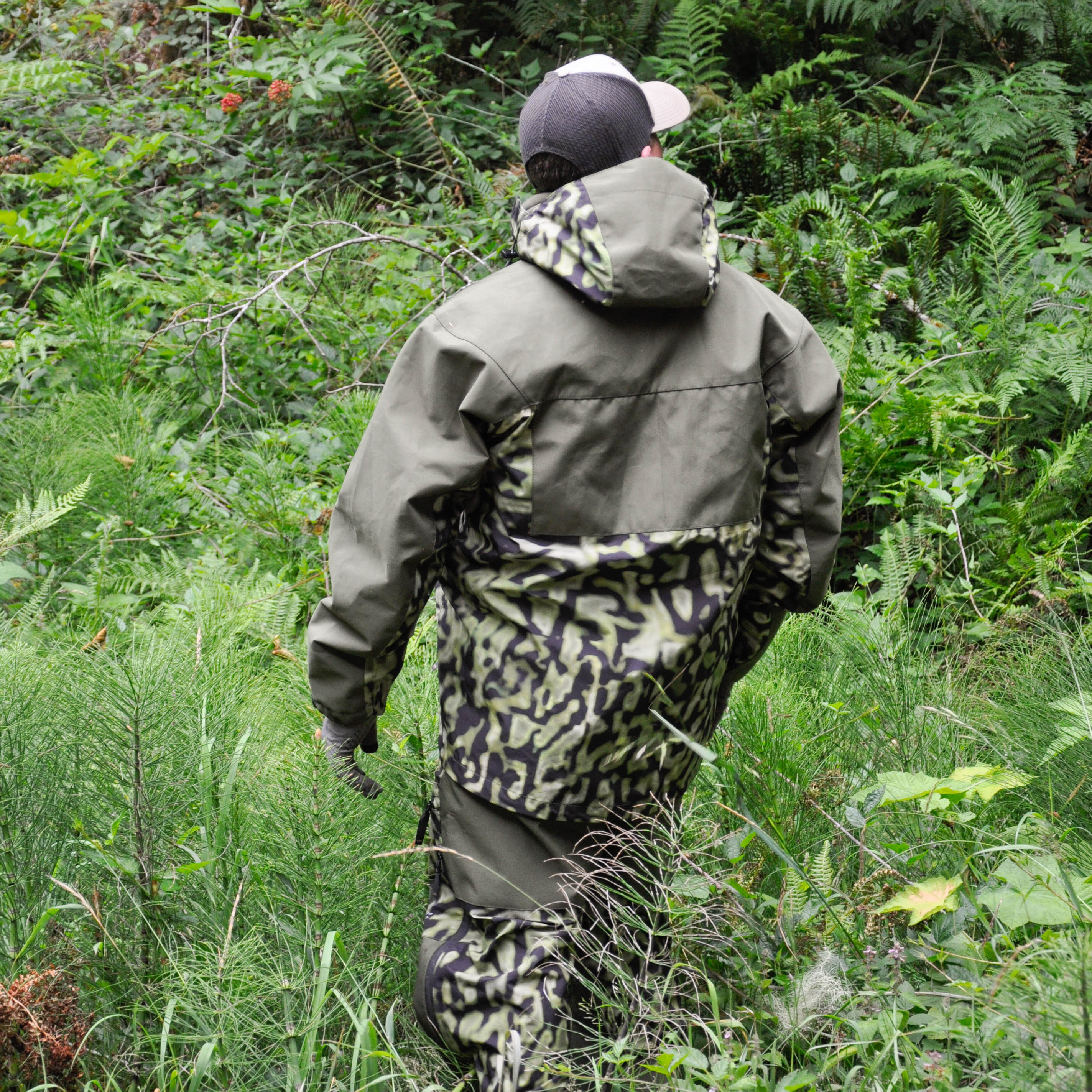 Hunting best sale rain suit